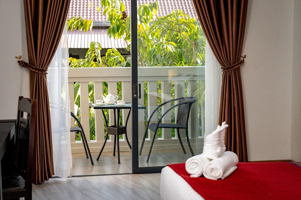Reveal Angkor Hotel Siem Reap Exterior photo