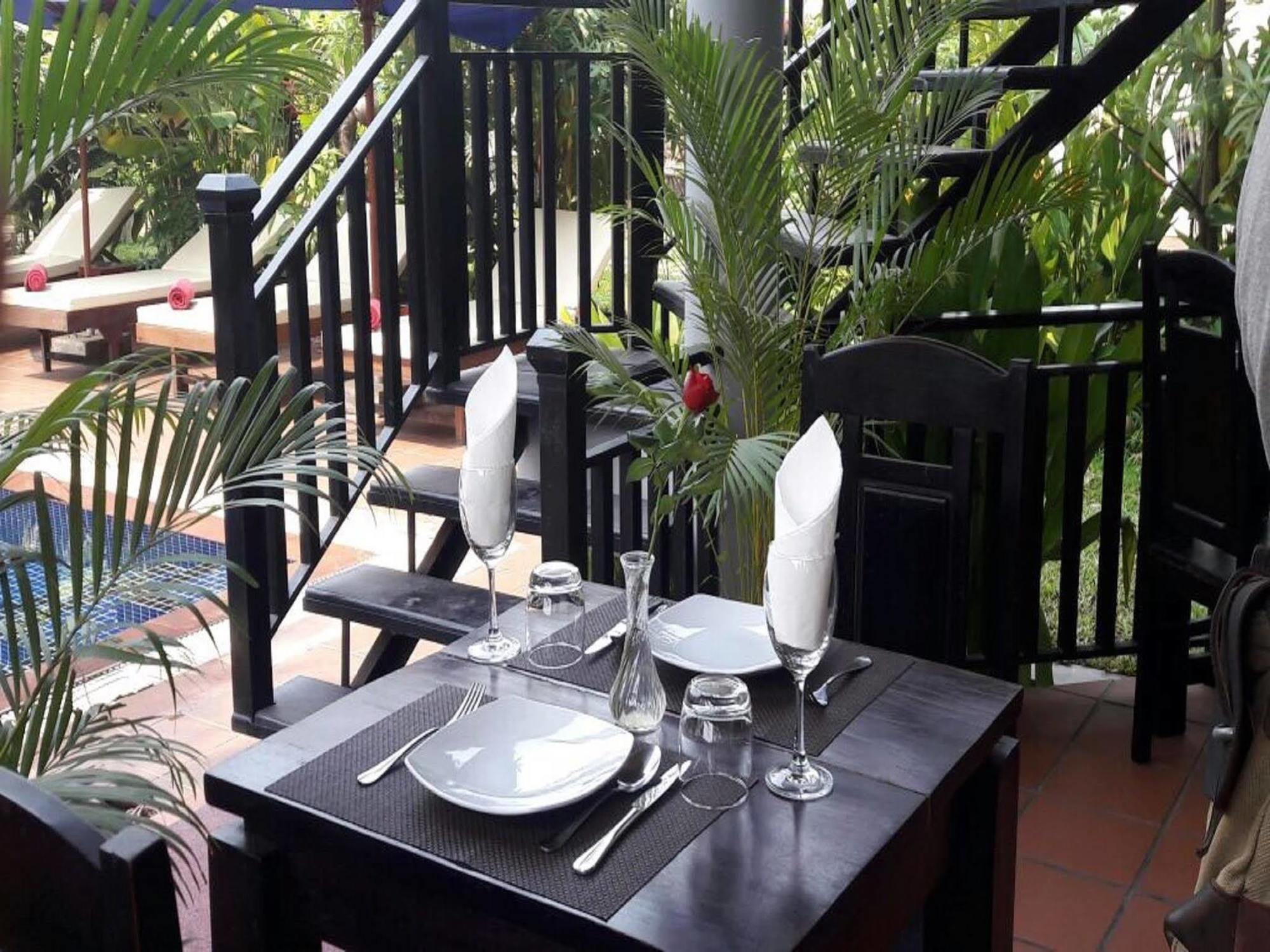 Reveal Angkor Hotel Siem Reap Exterior photo